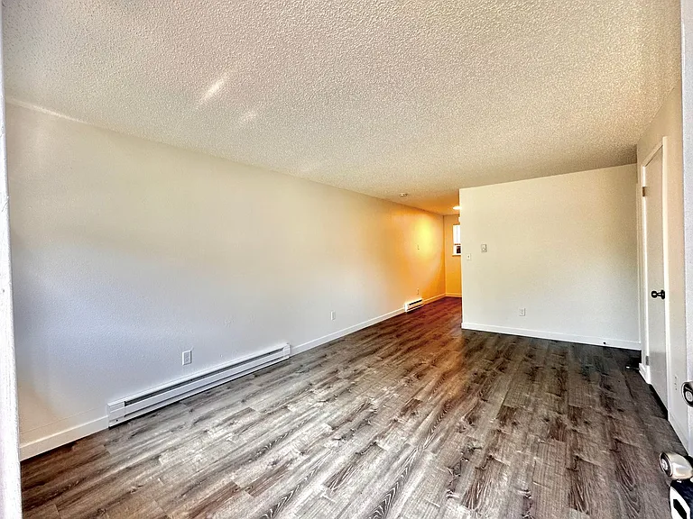 C-Street Apartments — Photo 14