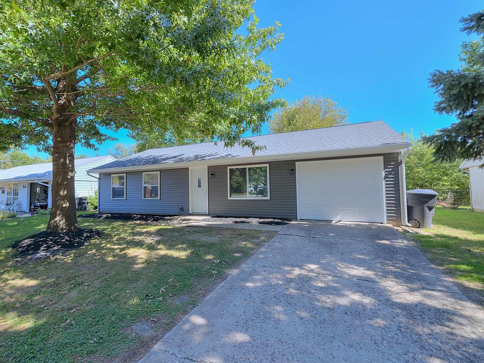 1st image of 765 Julia Ln