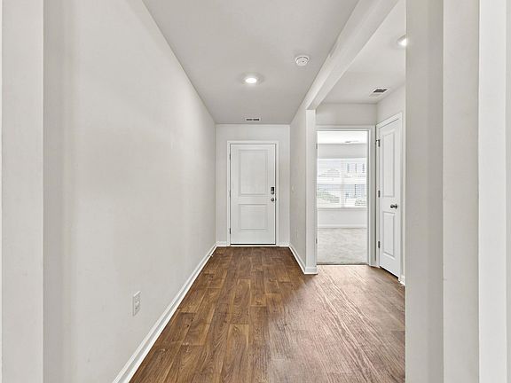 5th image of 264 Harvest Ridge Way