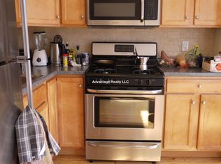 23A Ware St #5A, Cambridge, MA 02138