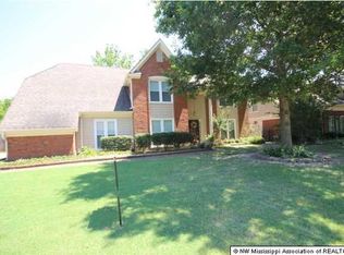 2046 Brackenbury Ln, Cordova, TN 38016