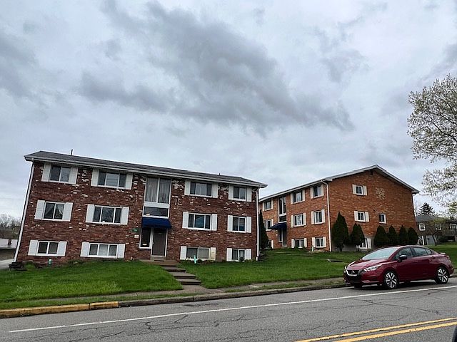 1st image of 55 Greensburg St #1