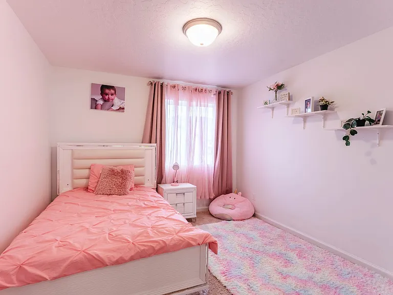 431 W Palomino Way — Photo 17