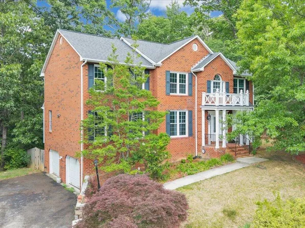 251 Buckingham Ct, Roanoke, VA 24019