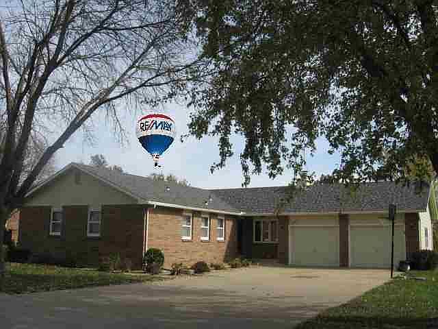 1st image of 3430 Stonehenge Dr