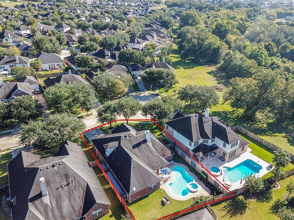 1st image of 3711 Worthington Lake Dr