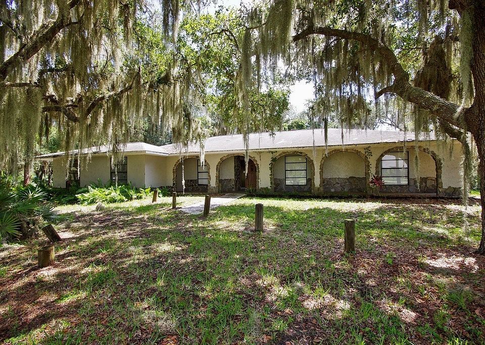 1st image of 7180 Briar Oak Dr