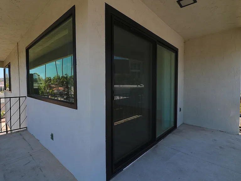 3990 Crown Point Dr — Photo 25