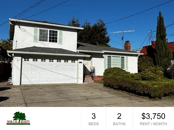 21101 Aspen Ave photo 1