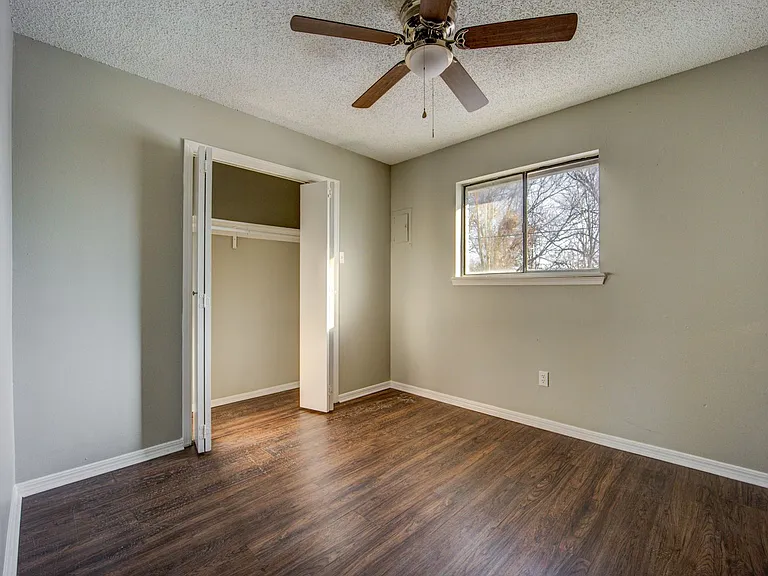 The Dogwood: 1 & 2 Bedroom Apartments — Photo 12