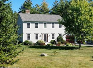 28 Rosebud Ln, Brewer, ME 04412