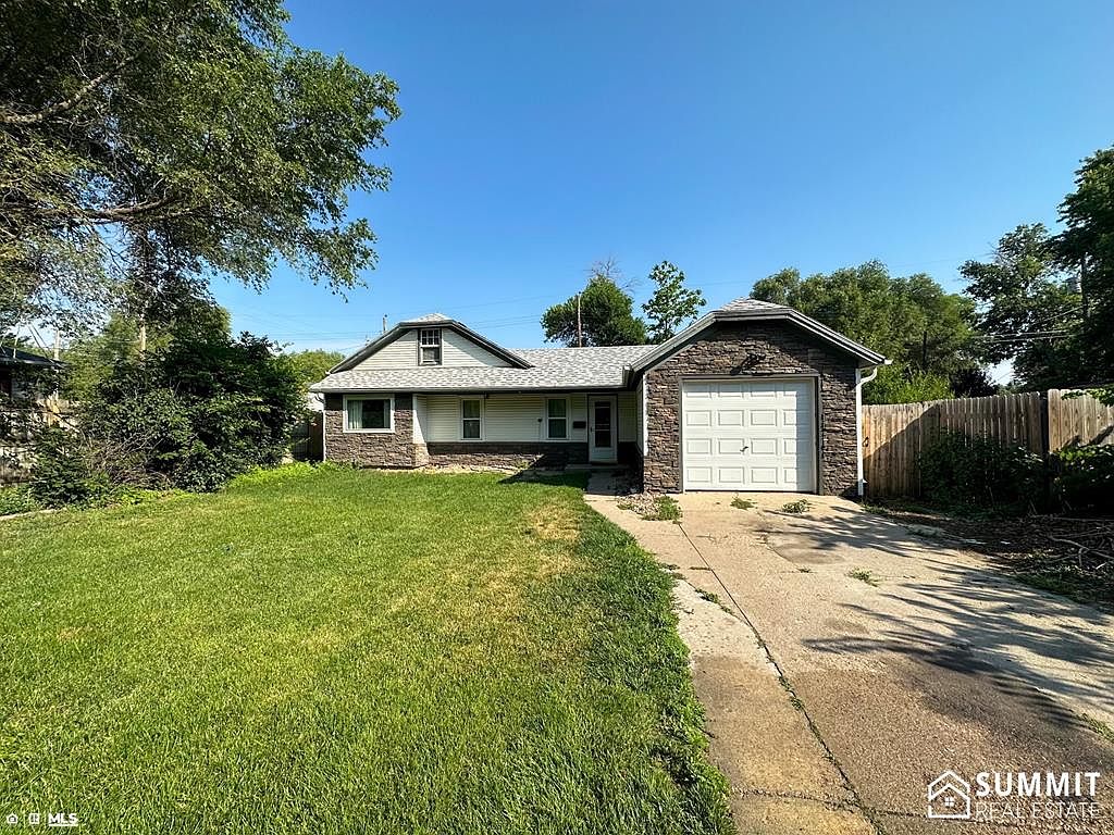 108 E 12th St, Grand Island, NE 68801 MLS 20230615 Zillow