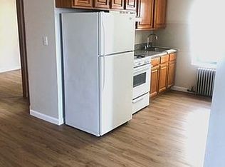22-67 42nd St #2C, Astoria, NY 11105