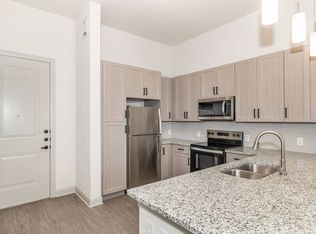 215 Corinth St #1422, Dallas, TX 75207