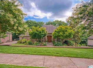 1402 Deborah Dr SE, Huntsville, AL 35801