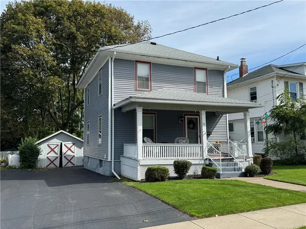 15 West St, Geneva, NY 14456