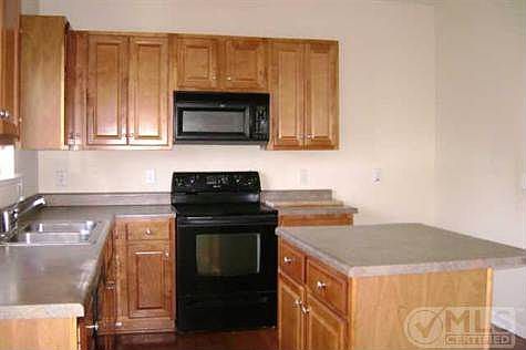 4th image of 4604 Van Leer Ct