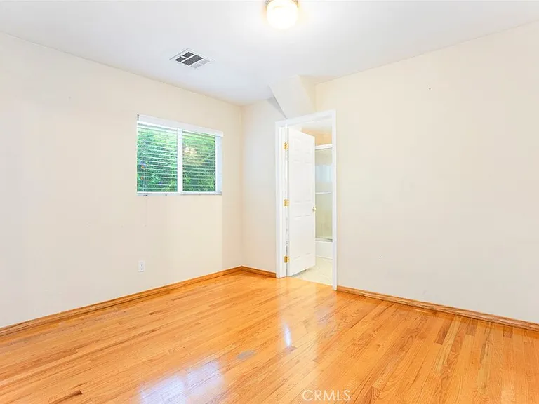 6602 Charlesworth Ave — Photo 29