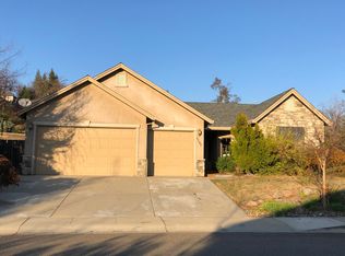 1102 Lakeside Dr, Redding, CA 96001