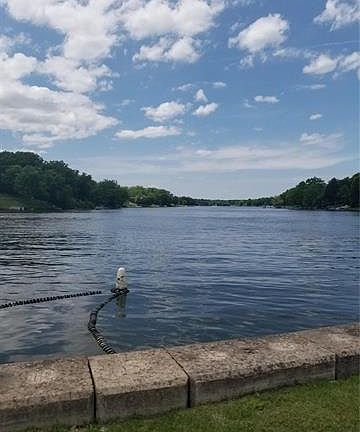5th image of 5794 S Lakeshore Dr