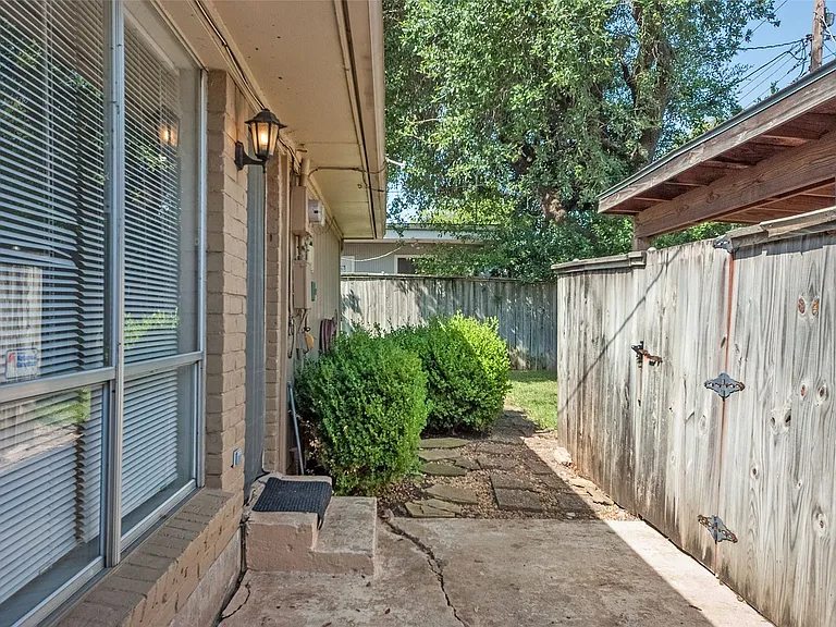 10679 Sandpiper Ln — Photo 26