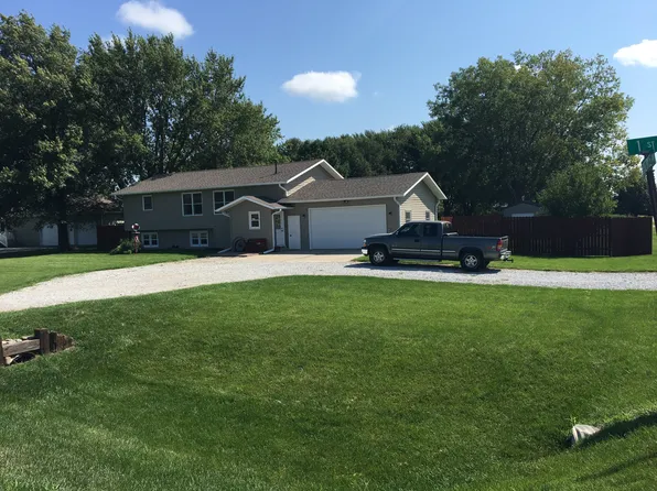 4504 N 1st St, Norfolk, NE 68701