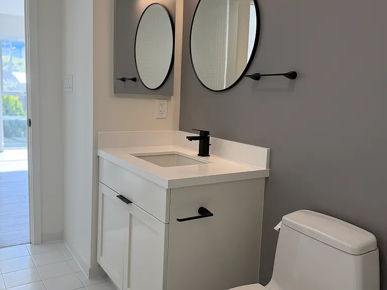 300 Linden St #1 — Photo 3