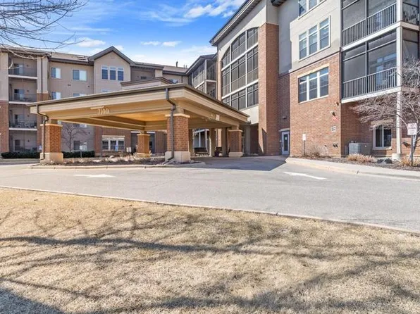 7100 Metro Blvd Unit 203, Edina, MN 55439