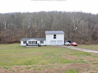 875 Pond Branch Rd, Southside, WV 25187
