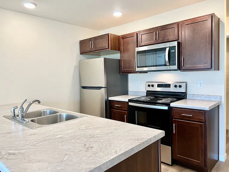 1419 Pine St #9 — Photo 13