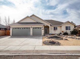 953 Julia Ln, Fernley, NV 89408