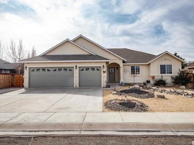 953 Julia Ln, Fernley, NV, 89408