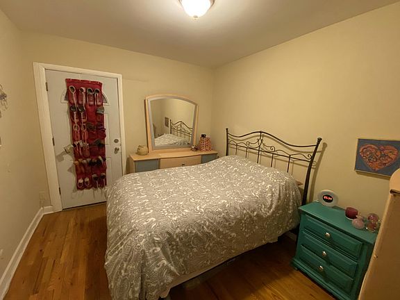 4th image of 1168 N La Salle Dr APT 1B