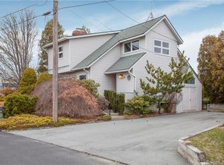 77 Captains Dr, Westbrook, CT 06498