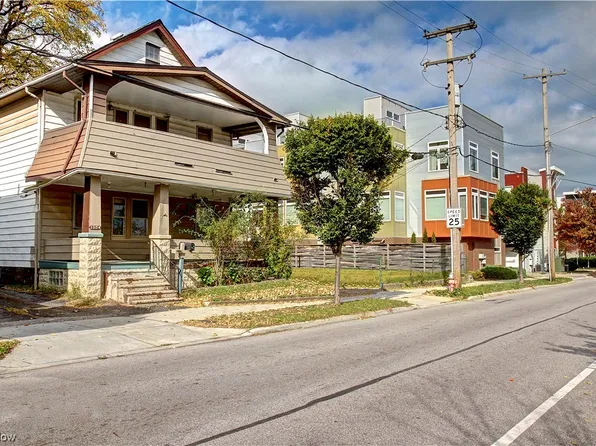 1304 W 73rd St, Cleveland, OH 44102