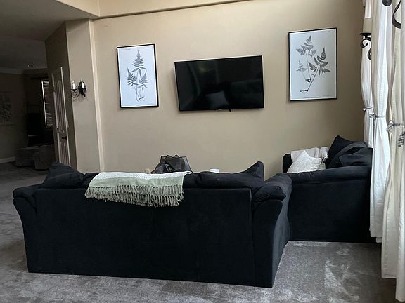 2nd image of 16113 Maricopa Ln