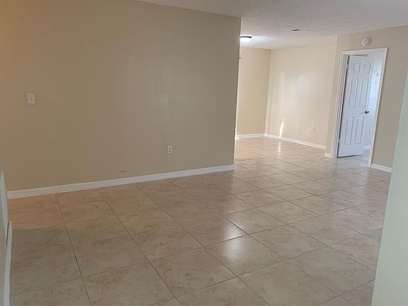 5th image of 434 Bar Ct