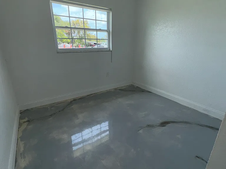 6501 Sawyer Ct — Photo 6