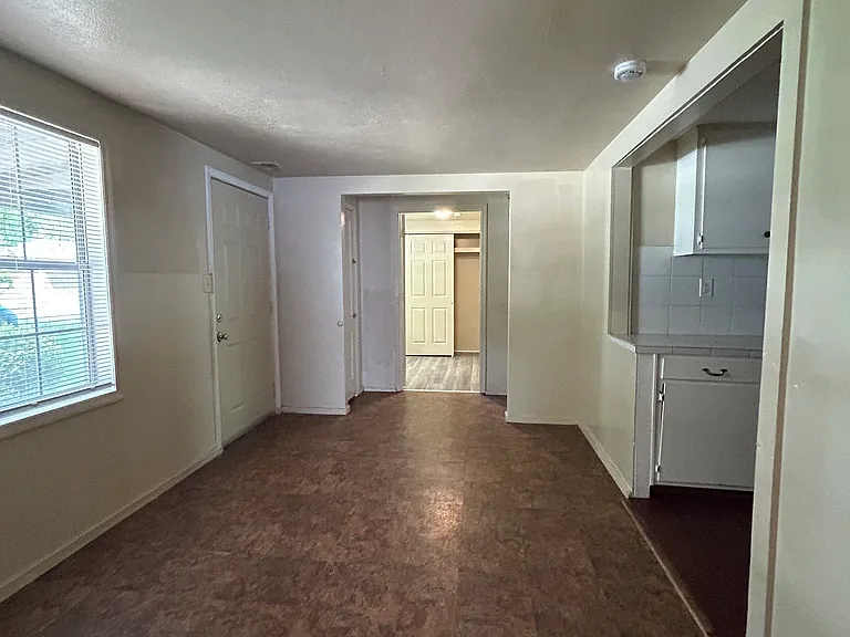 120 Grether Ave — Photo 3