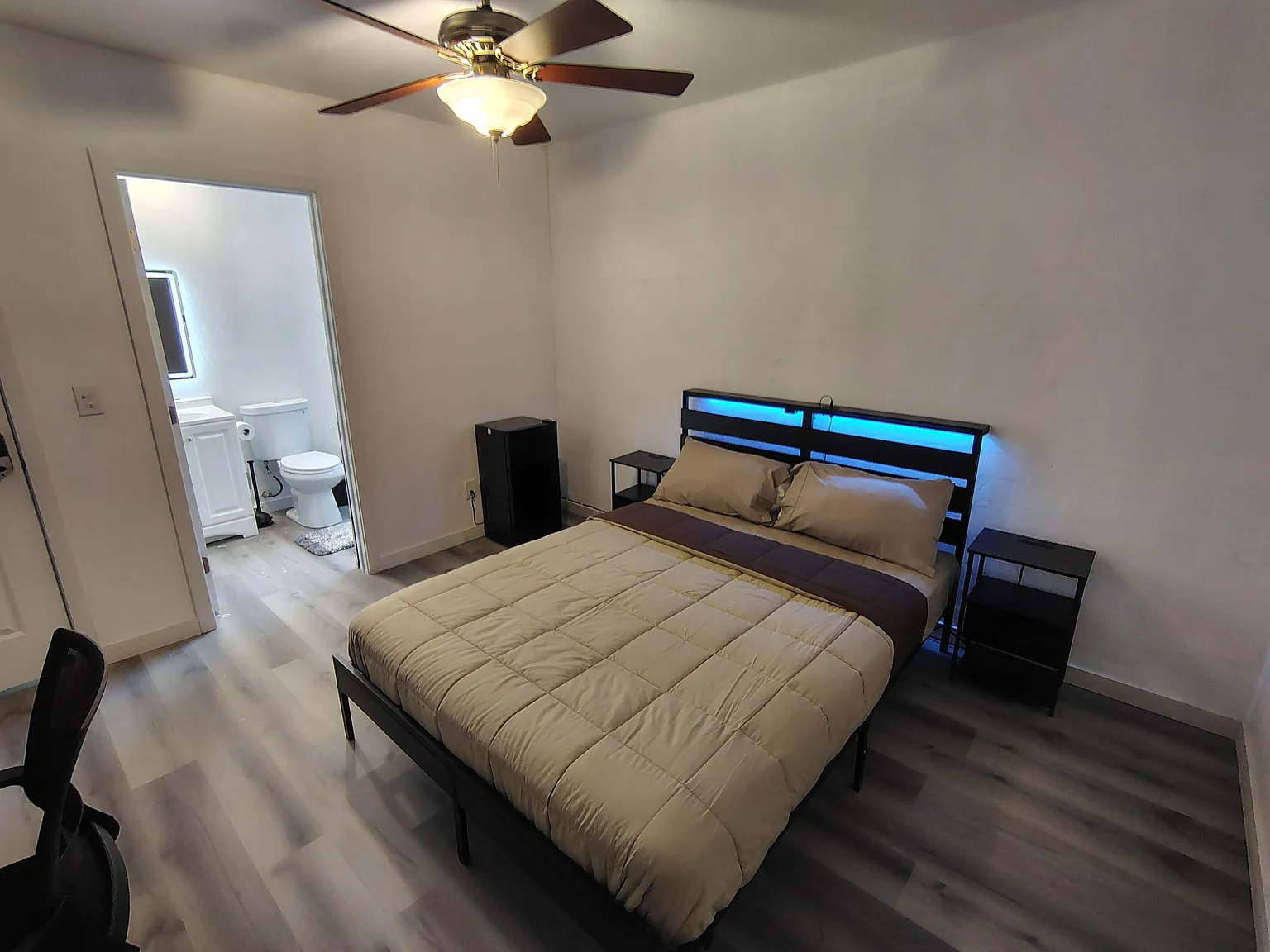 4 bed, 5.0 bath, 6324 sqft, $1,048 — Photo 3