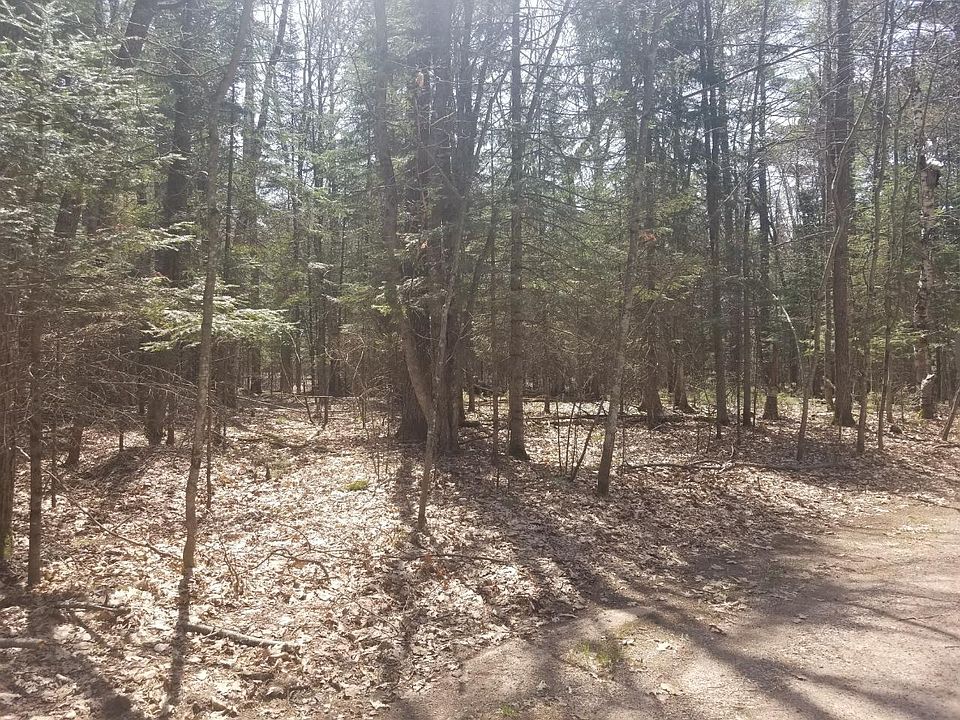 2nd image of Silver Shore Ln