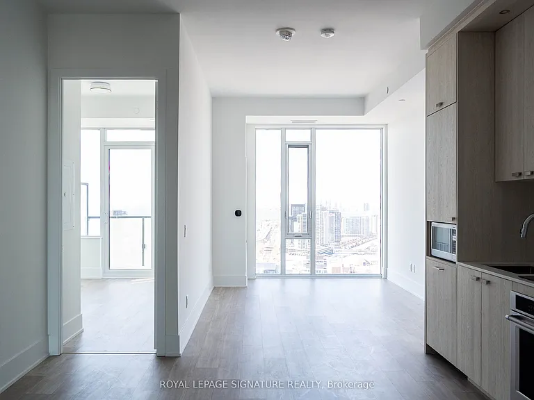 470 Front St W #3503 — Photo 3