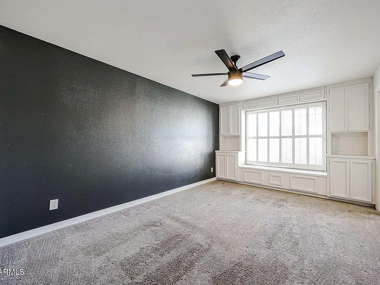 1803 W Maryland Ave — Photo 25