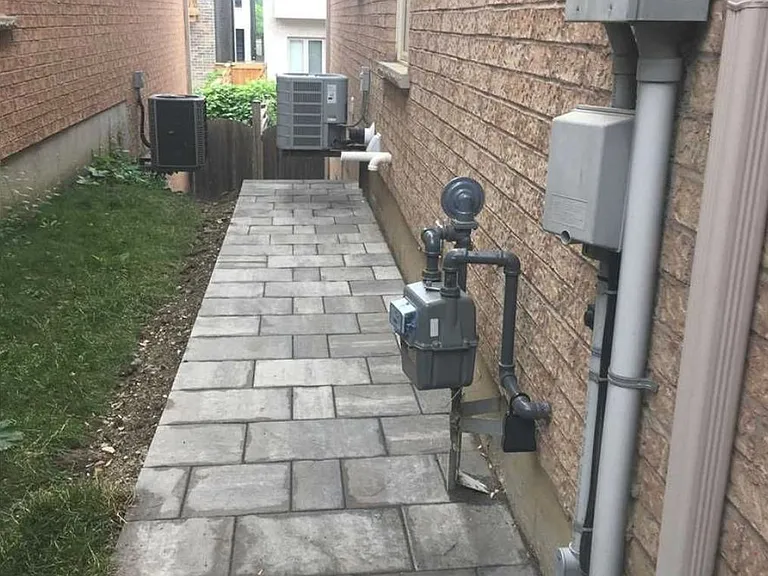 71 Dewpoint Rd #LOWER — Photo 12
