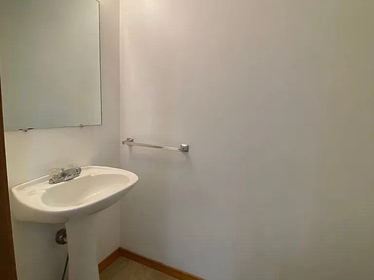 505 S Sale St #2-112 — Photo 5