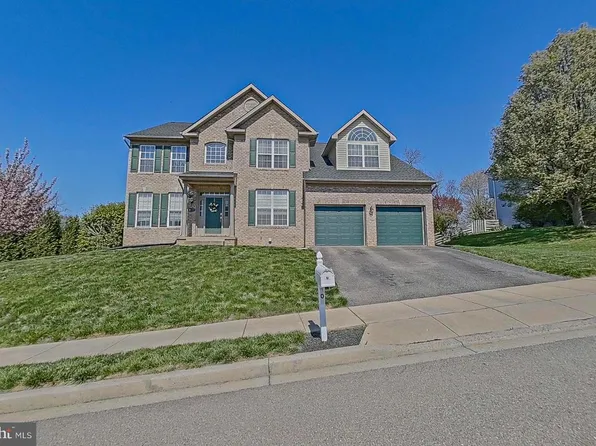 809 Brookridge Dr, Boonsboro, MD 21713