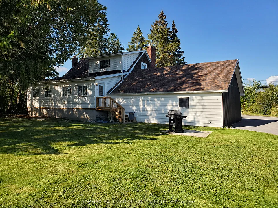 2391 McIvor Rd