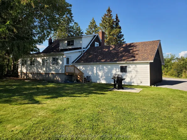 2391 McIvor Rd, Kingston, ON K7L 4V4