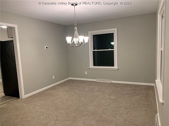 5th image of 534 S Fort Dr