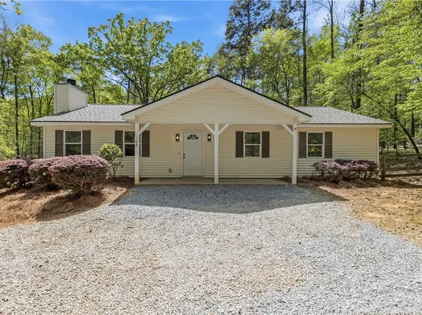 108 Long Shoals Ave, Eatonton, GA 31024